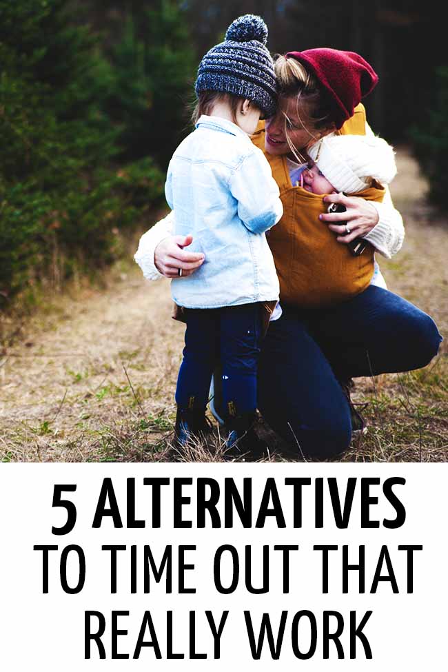 A mother who is connecting with her child instead of giving them a time out. #parenting #parents #parenthood #parentlife #lifewithkids #positiveparenting #positivediscipline #alternativestimeout #postiveparentingsolutions #toddlerdiscipline